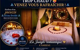 La jungle insolite, SPA, Écran cinéma, Lit à baldaquin king size, day use, 10 min centre